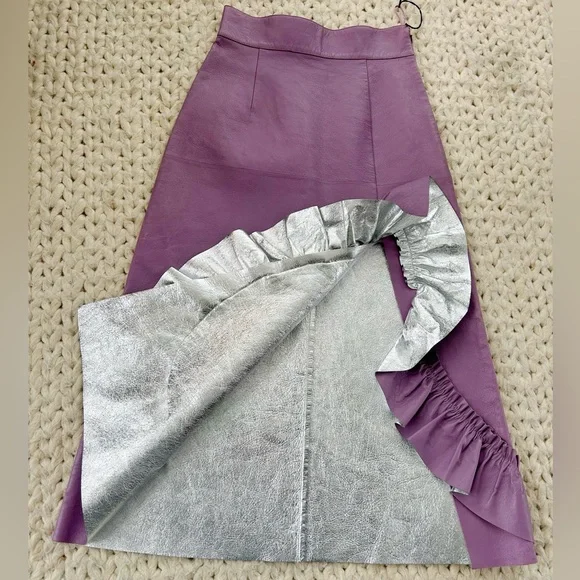 NEW Miu Miu Lavender Leather Midi Skirt with Silver Ruffle - Picture 3 of 16